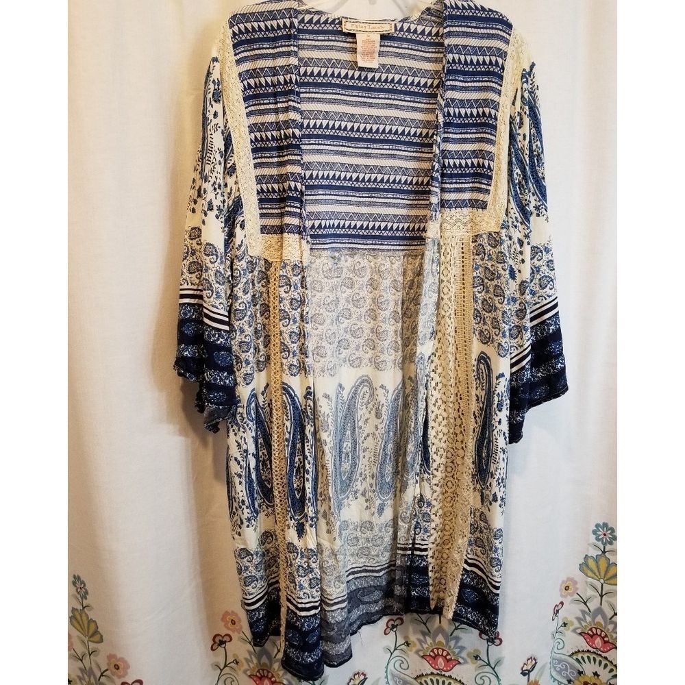 Flying Tomato Blue and Cream Patterned Tunic